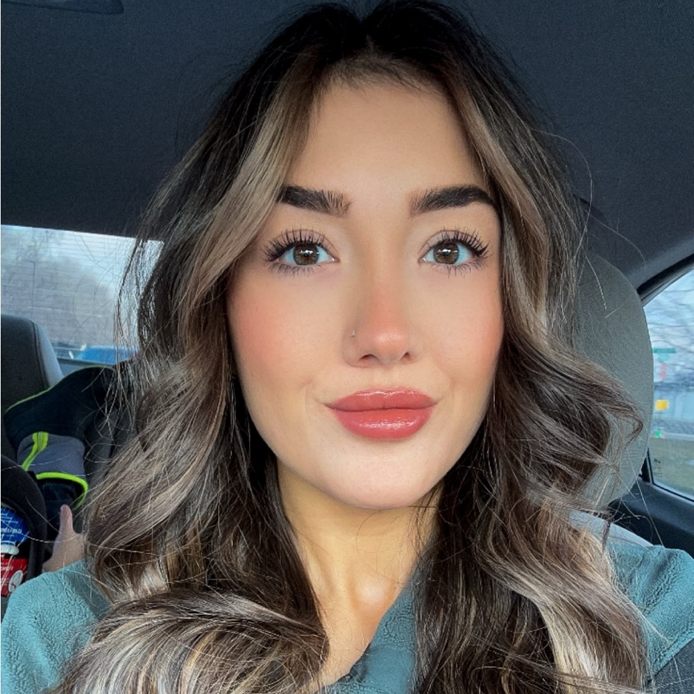 Meet your Posher, Shayna